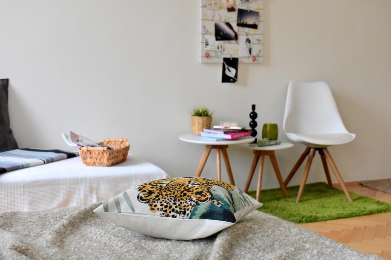 Wellness Apartments Florenc ปราก ภายนอก รูปภาพ