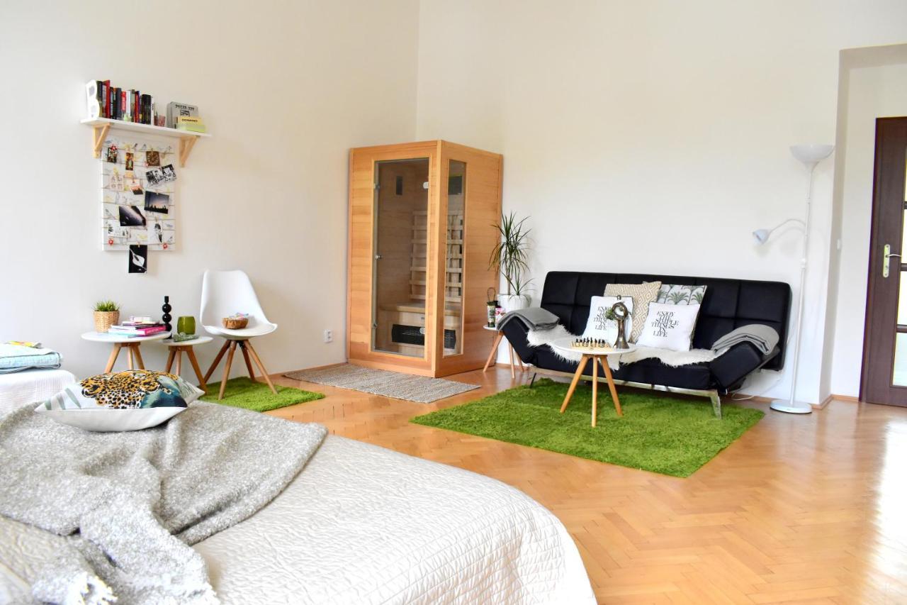 Wellness Apartments Florenc ปราก ภายนอก รูปภาพ
