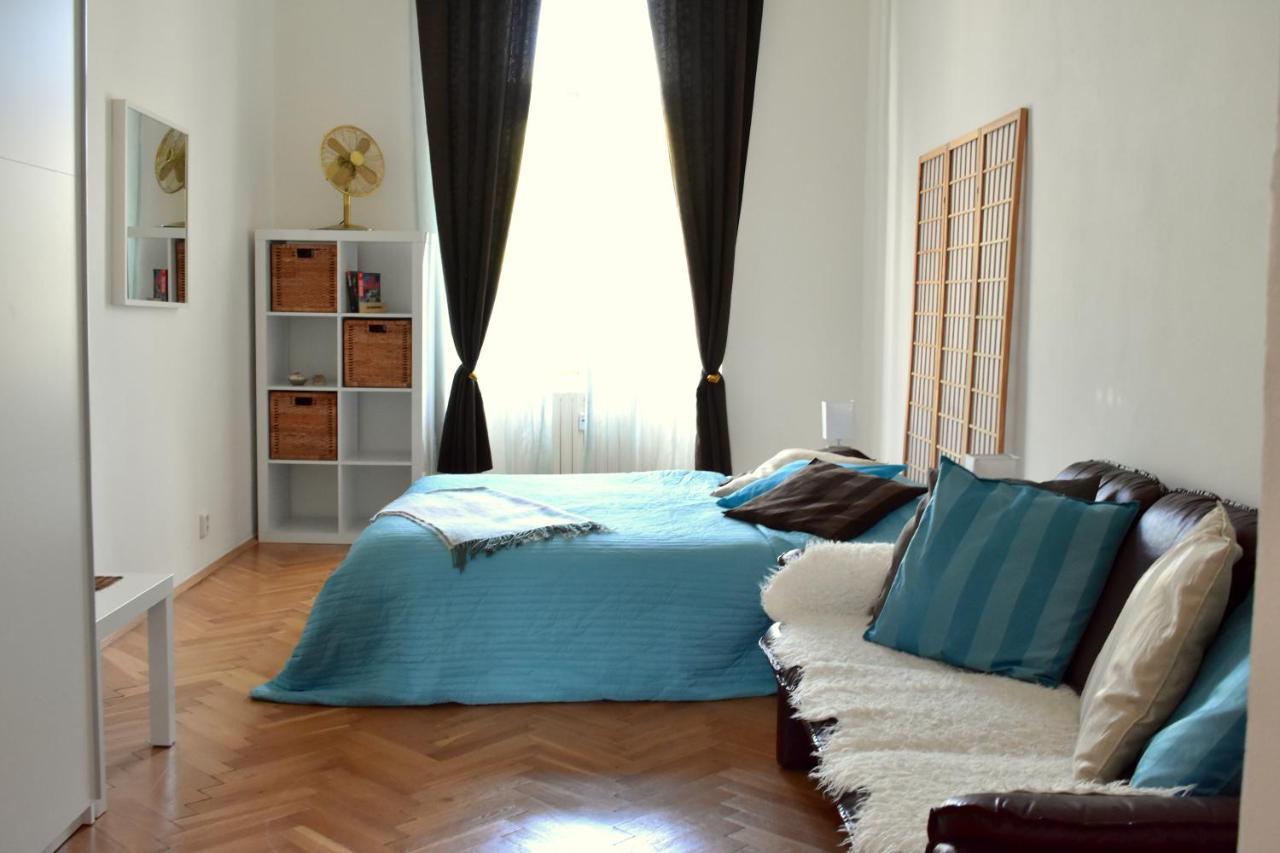 Wellness Apartments Florenc ปราก ภายนอก รูปภาพ